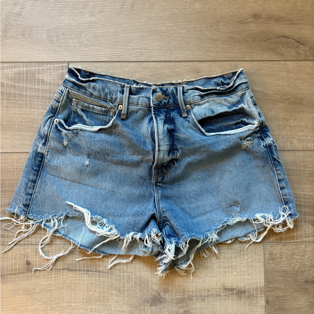 Good American Blue Frayed Jean Shorts